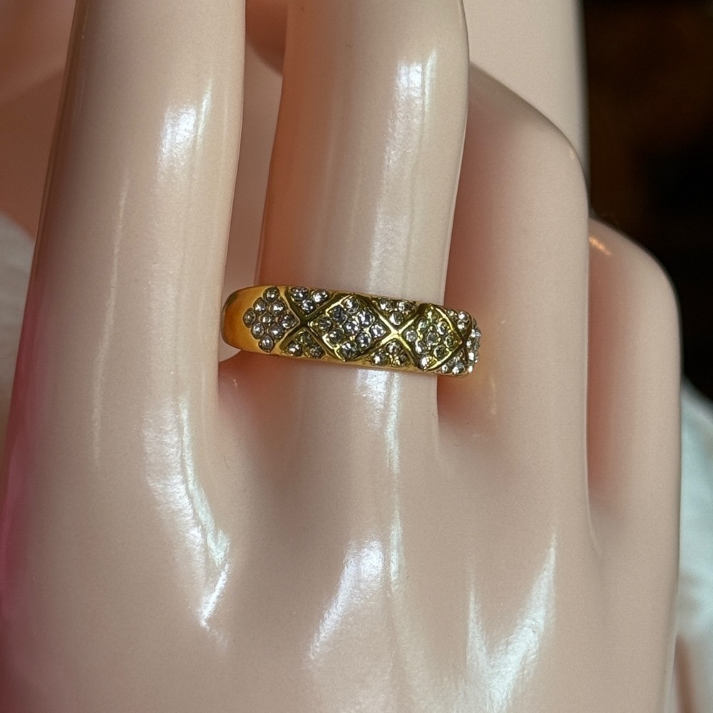 Elegant Bridal Ring  💎